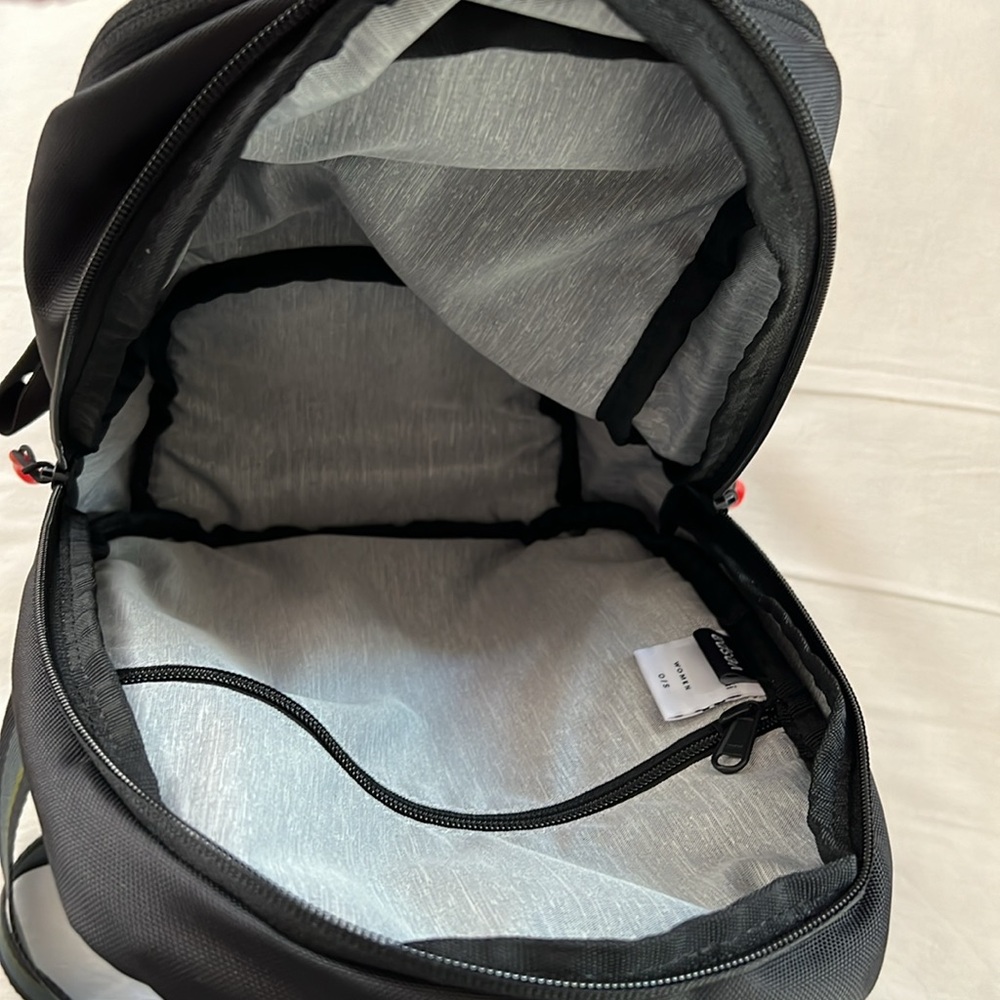 Sherpani Vespa, Mini Backpack - Picture 6 of 6
